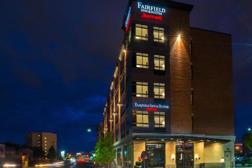 Fairfield Inn & Suites by Marriott Boston Cambridge