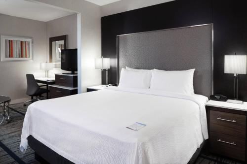 Fairfield Inn & Suites by Marriott Boston Cambridge