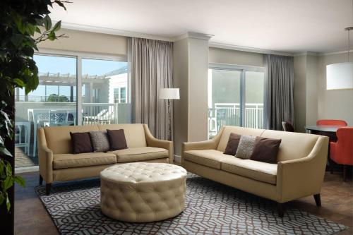 Hospitality Suite, Sofa bed, Corner room, Pool access