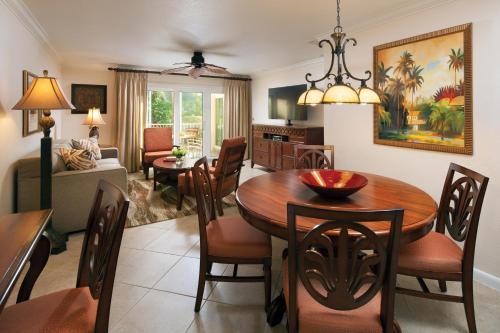2 bedrooms, 4 beds