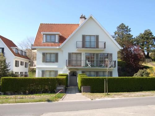 Apartment near Belgian Coast with Garage - Location saisonnière - Le Coq