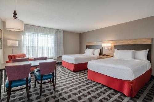 TownePlace Suites by Marriott Indianapolis Airport in Indianapolis, USA
