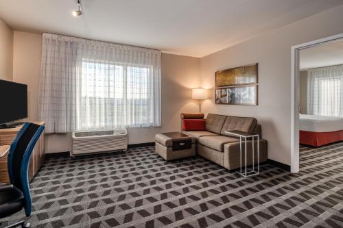 One-Bedroom King Suite with Sofa Bed