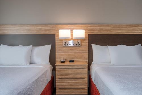 TownePlace Suites by Marriott Indianapolis Airport - image 10