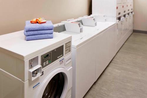 Residence Inn by Marriott Los Angeles Redondo Beach - image 10