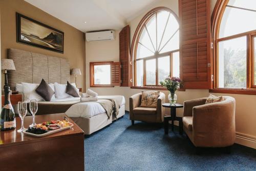 Floreal House Room Type - Standard Double Room