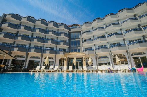 Club Selen icmeler - 숙소 외관