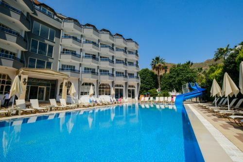 Club Selen icmeler - 숙소 외관