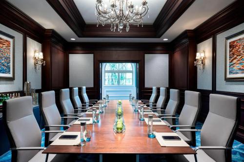 465581540 The Ritz-Carlton, Sarasota