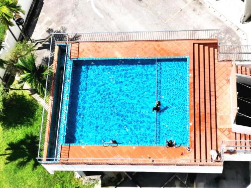 Swimming pool, TuR10-Oppesite Pisa Stadium-1min-FoodCourt-MiniMarket in Bayan Baru