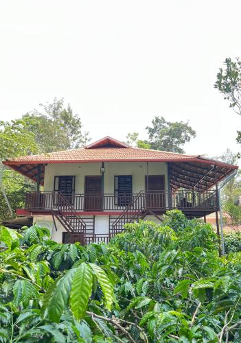 THE MASCARA - Home stay @ Coorg