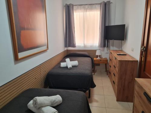 Casa Natalia Room Type - Twin Room with Private Bathroom