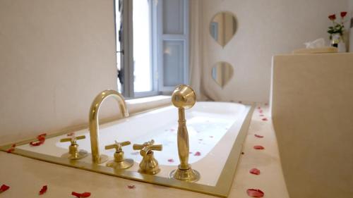 Riad Celema & Spa Room Type - Deluxe Double Room with Bath