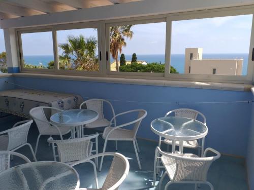 Villa Azzurra Scale of the Turks 4