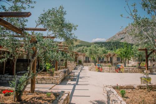 Acrocorinth Apartments 4