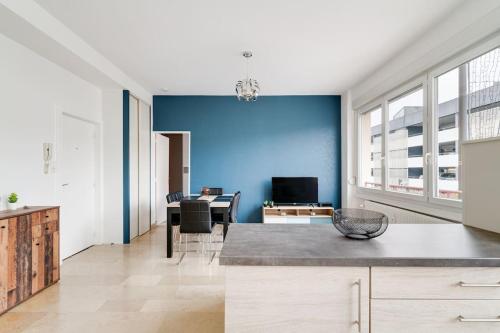 SUPERBE APPARTEMENT A UNE MINUTE A PIED DE LA GARE