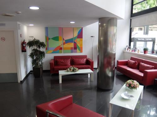 Hotel Medicis - image 3