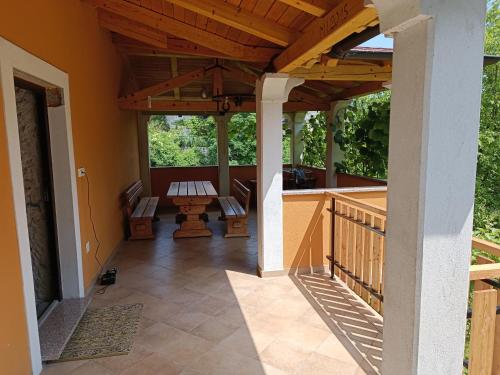 Erkély/terasz, Apartma Tija in Tolmin