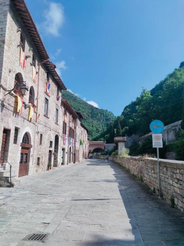Raphael house, Gubbio (photo 5)