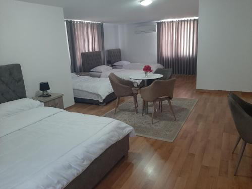Hotel Vila Arbri – Berat, IA