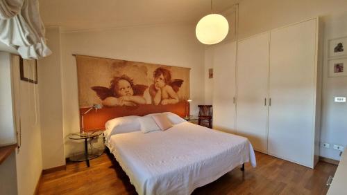 Apartment image 6