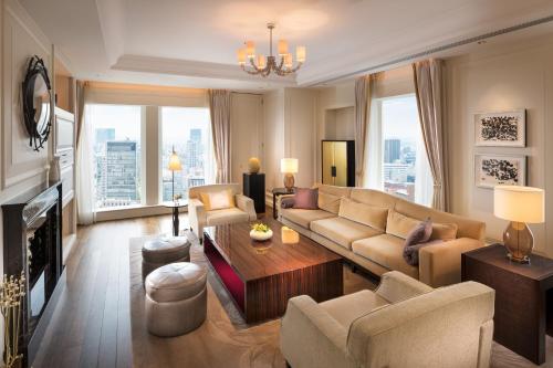 Presidential Suite - Top Floor