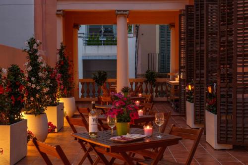 Létesítmények, Antonios Hostal in Sitges Városközpont