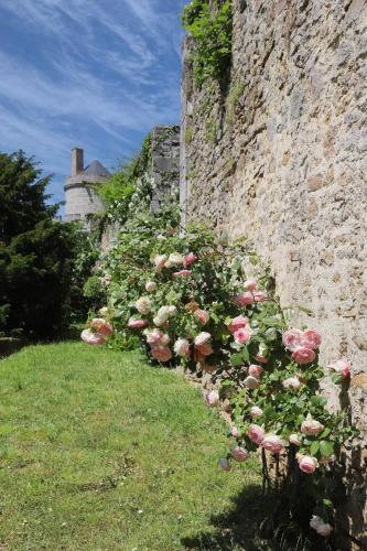 Les Deux Marguerite