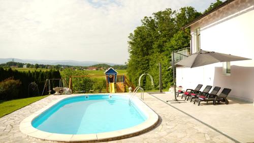 Sofia Holiday Haven in Nature with Pool - Apartment - Slovenska Bistrica