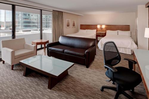 2 double beds