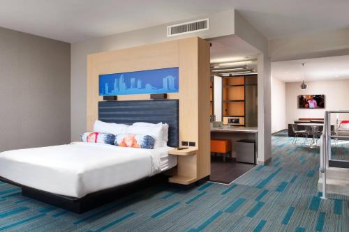 Aloft Tampa Downtown in Tampa City Center