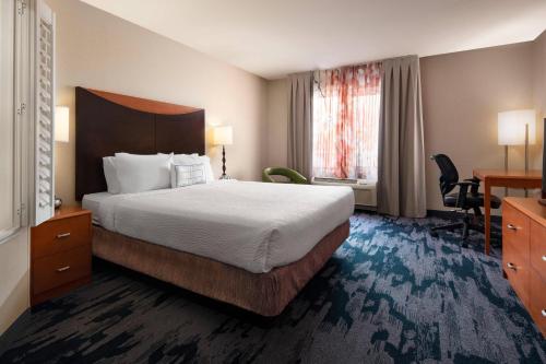 Fairfield Inn & Suites Redding