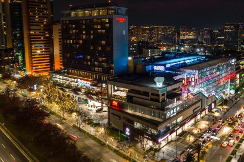 Courtyard by Marriott Santiago Las Condes