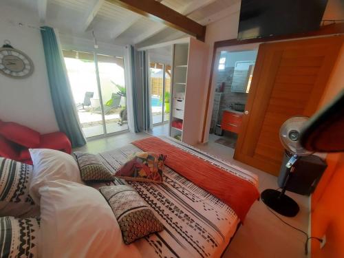 bungalow hibis.kiss971 in Baie-Mahault