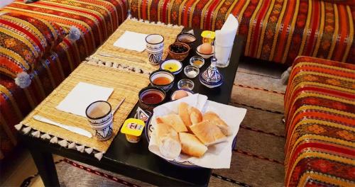 식음료(F&B), Dar Yan in 에라시디아