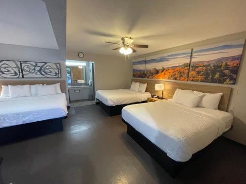 Days Inn by Wyndham Holladay - image 11