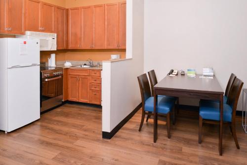 TownePlace Suites by Marriott Ontario Airport