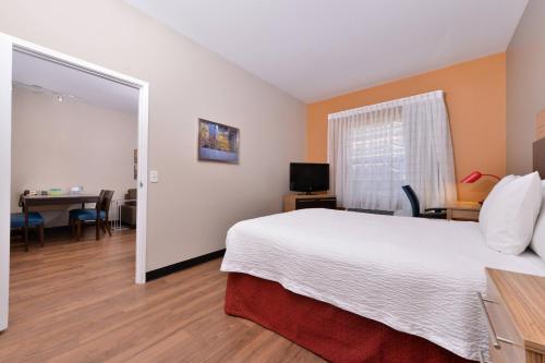 TownePlace Suites by Marriott Ontario Airport