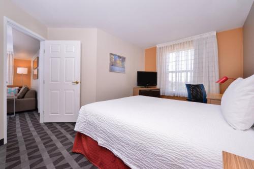 TownePlace Suites Ontario Airport in Rancho Cucamonga (CA)