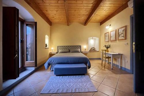  Eat sleep and wander Bosa historic central house in Bosa