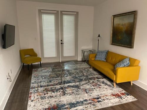 Indulge in a luxury apartment - Apartment - Lawrenceville