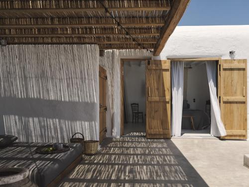 Nomad Mykonos - Small Luxury Hotels of the World