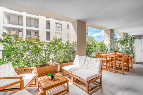 景觀, Modern with Terrace & Garage by NDP rent in 邦德歐比尼