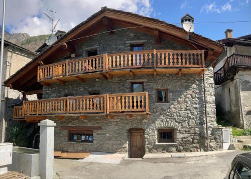 I.P.G. 1822 Alpine Home