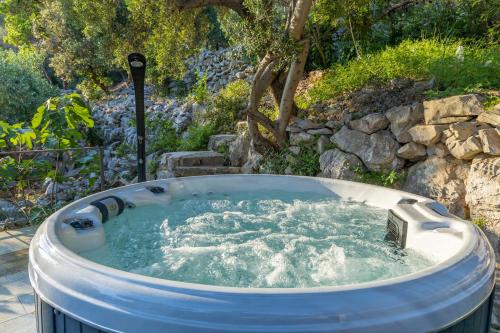 Zuhanyzó, Villa Hana Croatia in Poljana