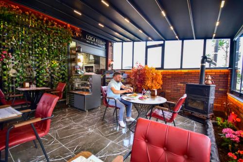 Restaurant, LOCA SUİT LİFE HOTEL in Pendik