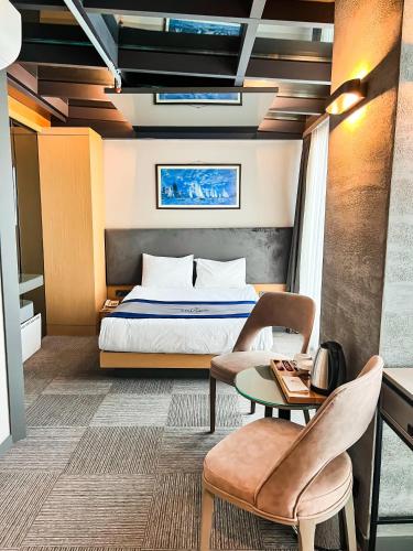 Triada Hotel Karakoy - image 10
