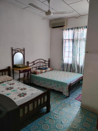 Hostel PCB Privet Room