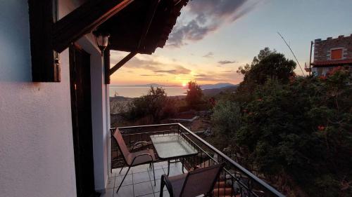 Tranquil Haven: Rastoni Villa in Neochori