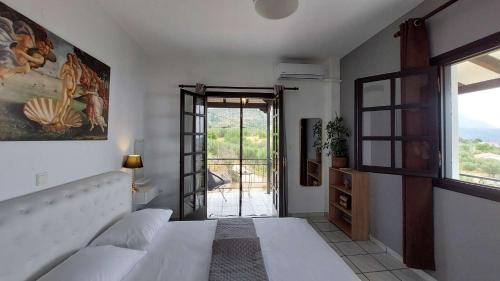 Tranquil Haven: Rastoni Villa in Neochori